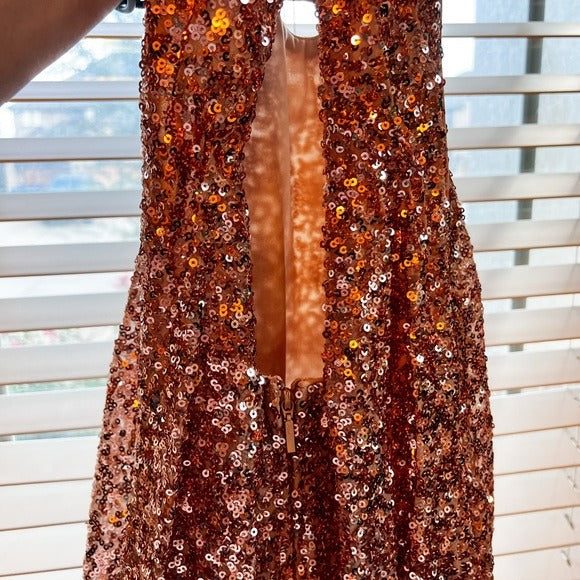 Rose gold sequin 2 piece prom or homecoming gown - Belle Badgley Mischka Size 4 & 6