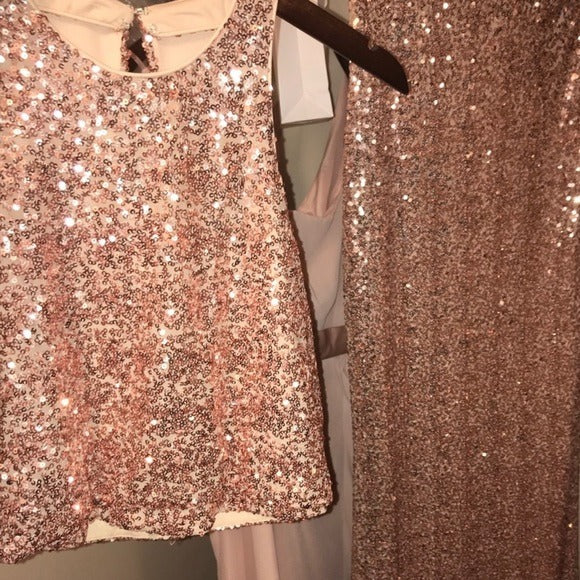 Rose gold sequin 2 piece prom or homecoming gown - Belle Badgley Mischka Size 4 & 6